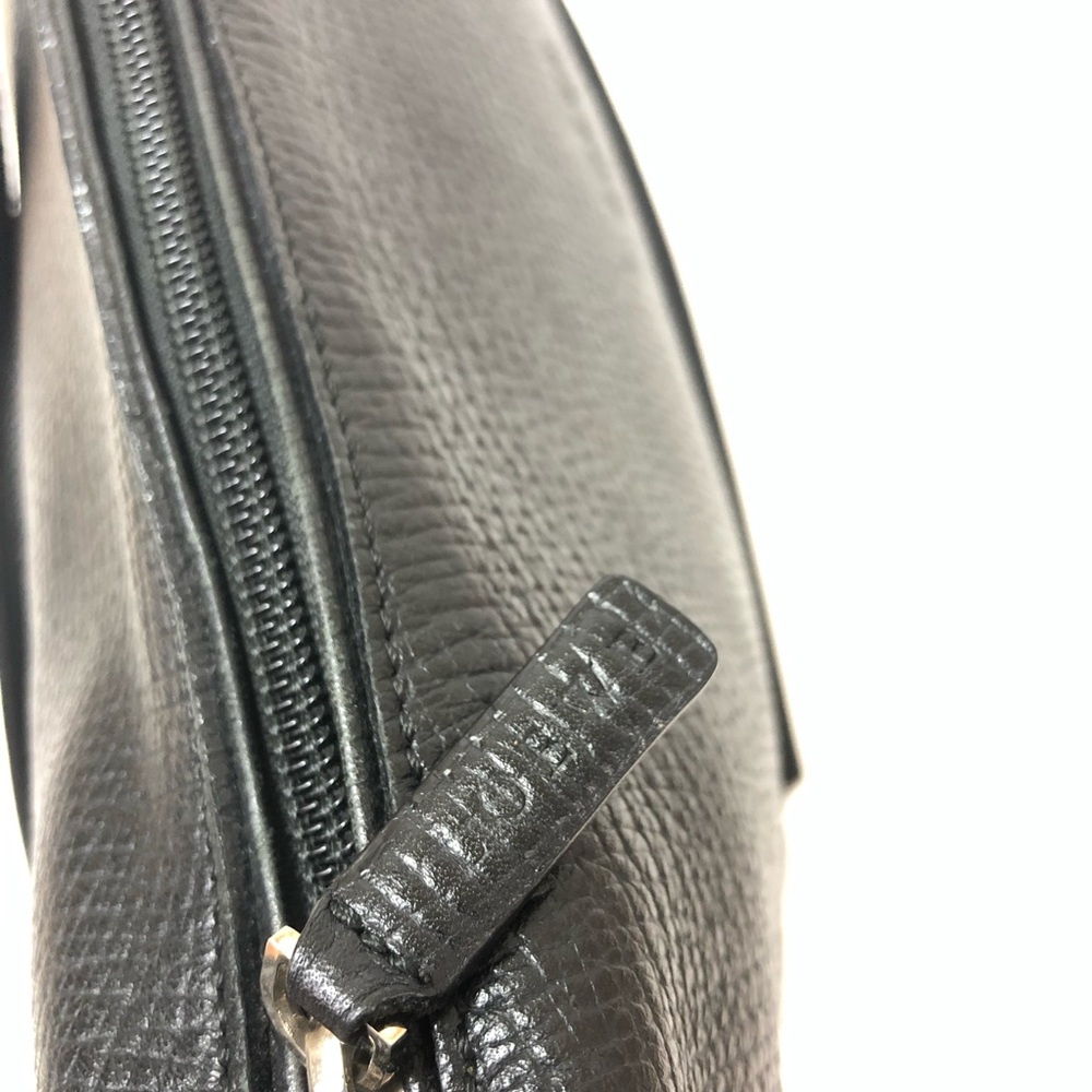 Loewe Pebble Leather Shoulder Bag - Picture 4 of 8